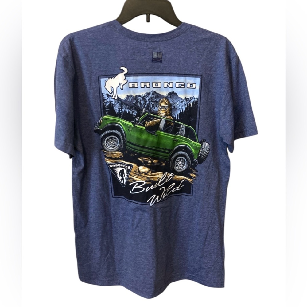 Ford Bronco Sasquatch T-Shirt Men's Medium Built Wild Blue Short Sleeve